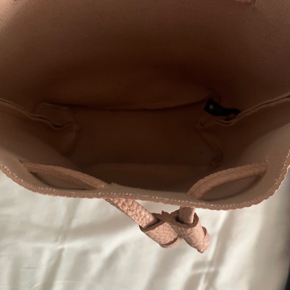 Purse - Picture 5 of 5